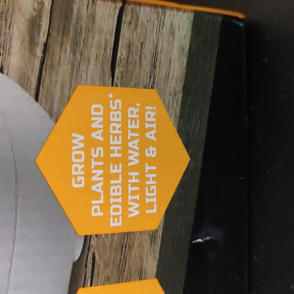 Discovery #MINDBLOWN Indoor Water Garden Kit - Picture 2 of 6